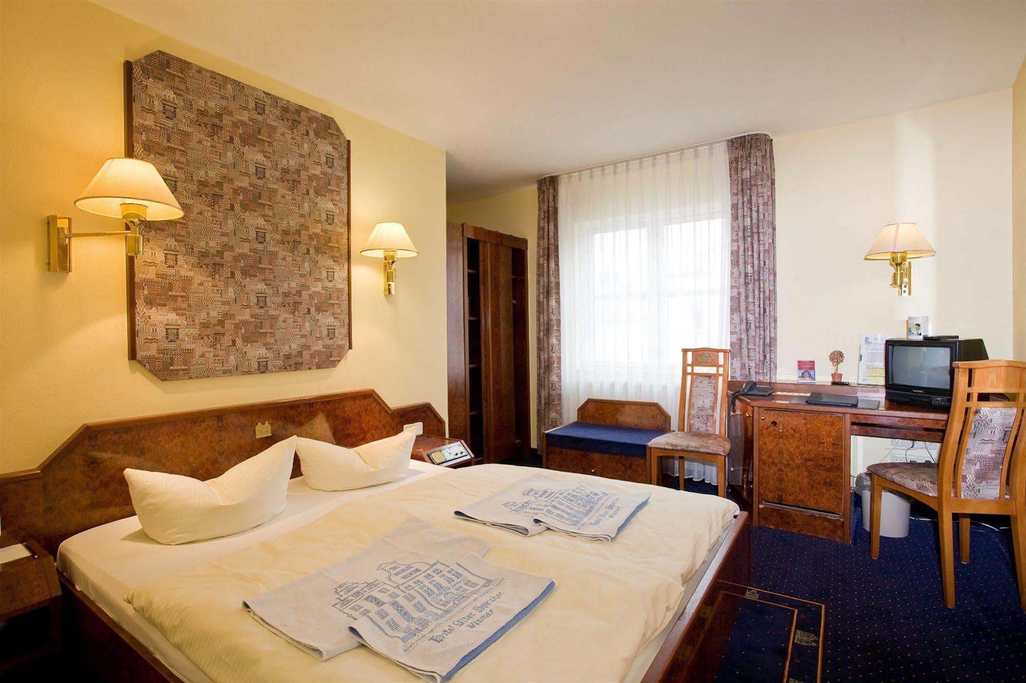 City Partner Hotel Alter Speicher Вісмар Екстер'єр фото